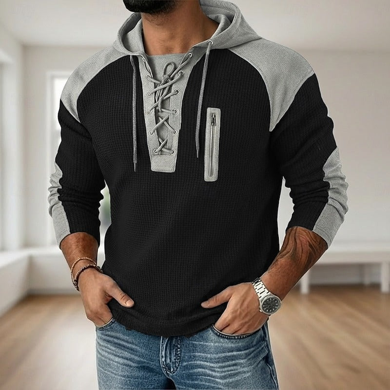 CAMISA HENLEY TEXTURADA CON CAPUCHA